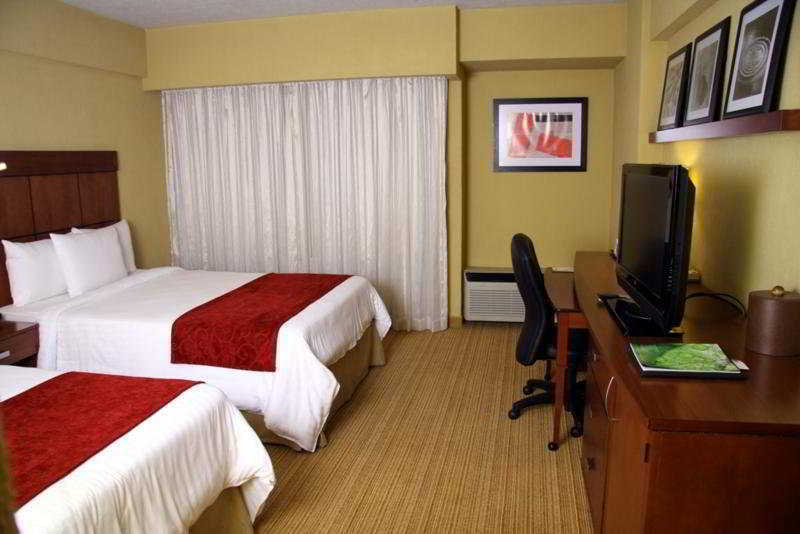 Fiesta Inn Puebla Las Animas Buitenkant foto
